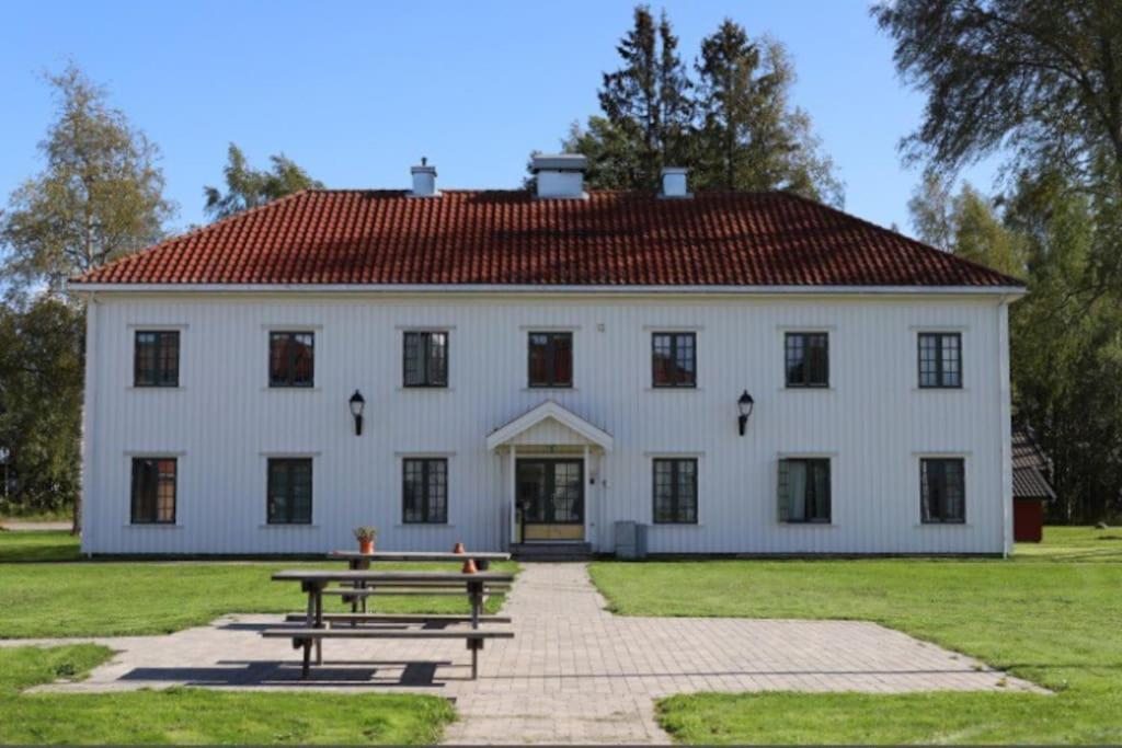 Studio Apt Close To Airport Appartement Garder Buitenkant foto